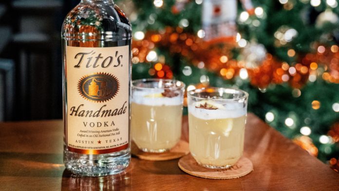 Titos Holiday Cocktail