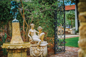 The Collector Luxury Inn & Gardens Courtyard