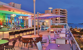 Arts Ovation Hotel Rooftop Bar
