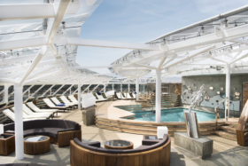 MSC Meraviglia - MSC Yacht Club Pool