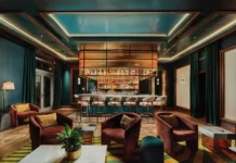 FOODIE: A Coastal Gem in Downtown St. Petersburg Juno & the Peacock