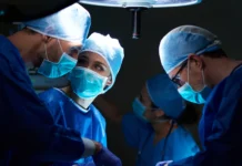 METRO’S EXCLUSIVE GUIDE TO THE TOP DOCTORS IN TAMPA BAY Metro Guide to the Top Doctors in Tampa Bay