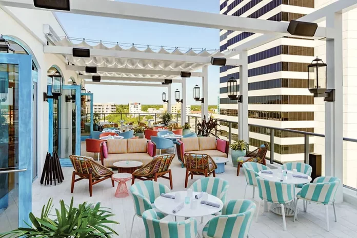 Cane & Barrel Rooftop Bar in St. Petersburg