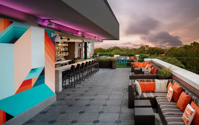 EDGE Rooftop Lounge in South Tampa