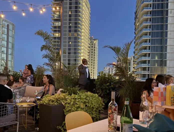 Maru Rooftop Nikkei - South Tampa