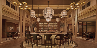 Tampa Bay dining - Elliott Aster