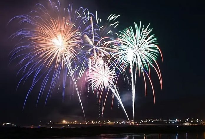 Tarpon Springs fireworks