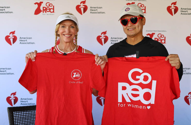 TAMPA BAY GO RED FOR WOMEN EVENT — CIRCLE OF RED SIGNING DAY Circle of Red Signing Day